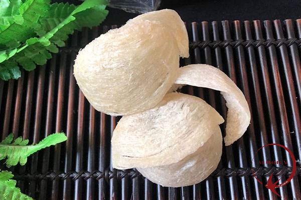Premium Bird Nest 50gm (Box)  高品质燕盏 50克 (盒装)